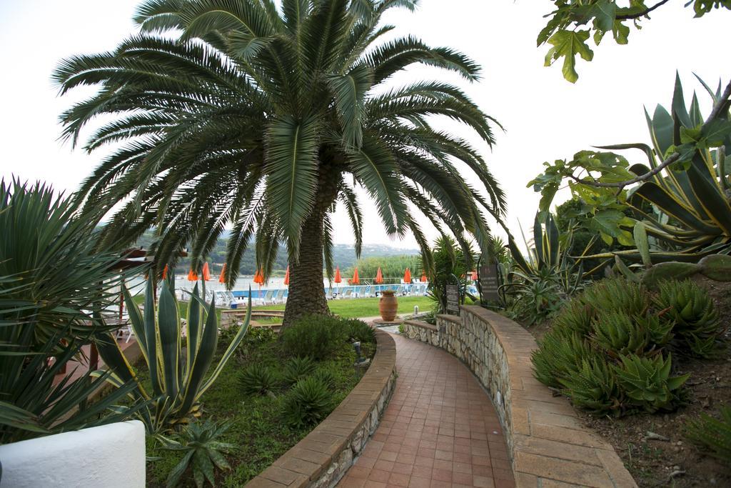 Hotel Cala Di Mola Porto Azzurro Exterior foto