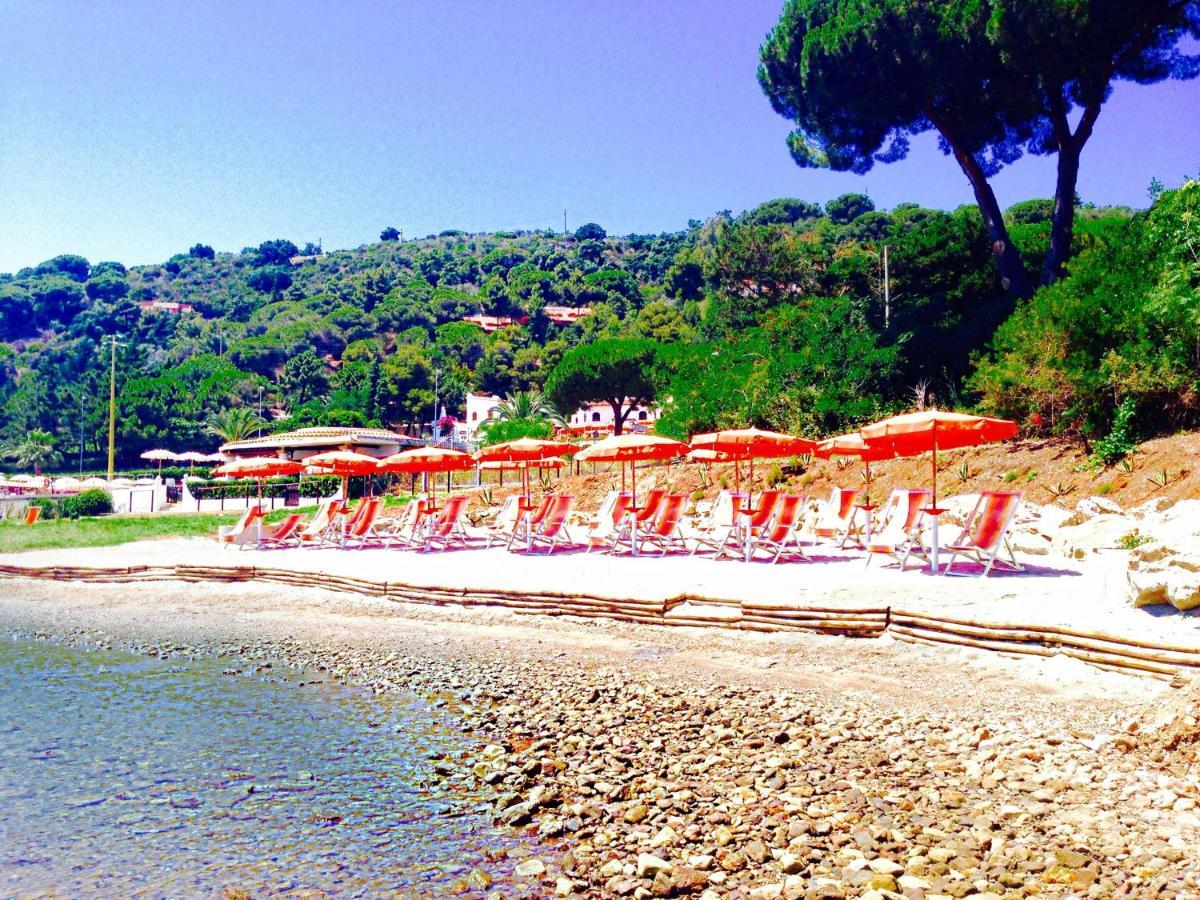 Hotel Cala Di Mola Porto Azzurro Exterior foto